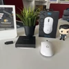 Kép 3/7 - Logitech G Pro X Superlight Vezeték nélküli gaming egér, Ultrakönnyű 63 g, Fehér (910-005943)