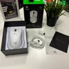 Kép 5/5 - Razer Viper V2 Pro White vezeték nélküli 30.000DPI gamer Egér - Fehér (RZ01-04390200-R3G1) 