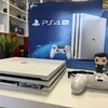 Kép 7/17 - Sony PlayStation 4 Pro Glacier White 1TB (PS4 Pro 1TB) Játékkonzol + Ajándék Dokkoló töltőállomás